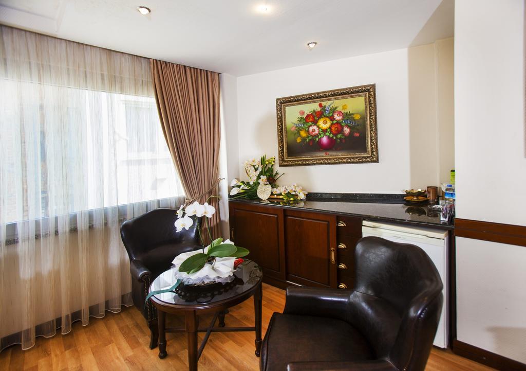 Adana Erten Hotel Экстерьер фото